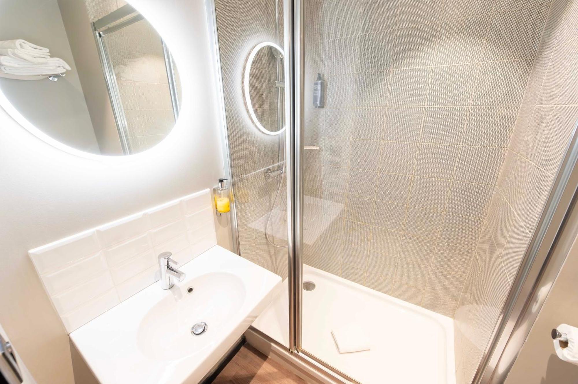 Hotel Ibis Styles Paris 16 Boulogne Esterno foto